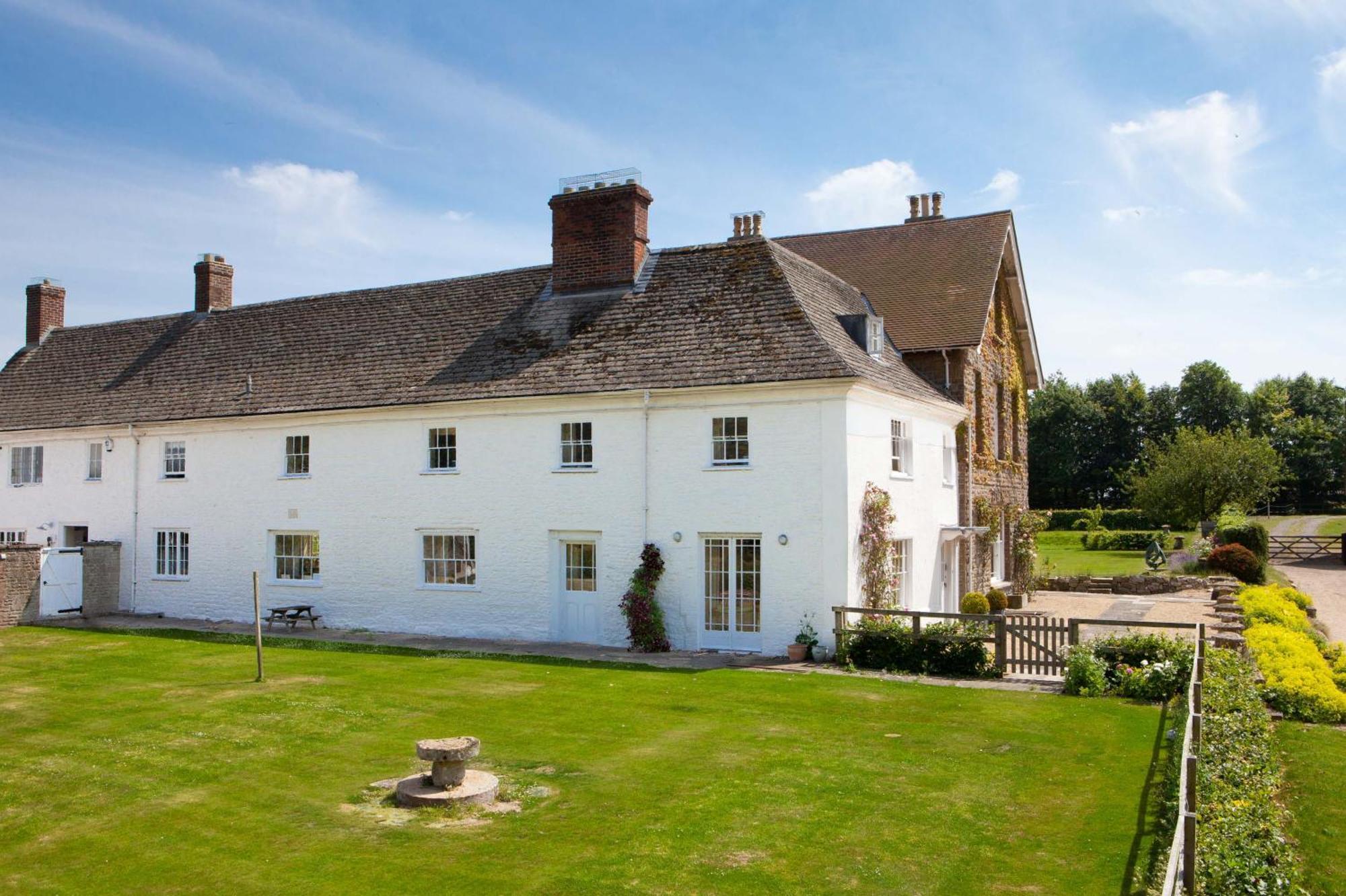 Overtown Manor Bed And Breakfast Σουίντον Εξωτερικό φωτογραφία